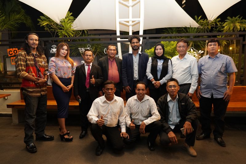Jalin Silaturahmi Keluarga Besar The Glo & Partners Mengadakan Buka Puasa Bersama 4 Jalin Silaturahmi Keluarga Besar The Glo & Partners Mengadakan Buka Puasa Bersama | Pristiwa News | Pristiwa.com