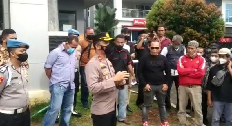 Ratusan Wartawan Adakan Aksi Demo di Kantor PT. Summarecon Agung Tbk, a leading Property developer in Indonesia 2 Ratusan Wartawan Adakan Aksi Demo di Kantor PT. Summarecon Agung Tbk, a leading Property developer in Indonesia | Pristiwa News | Pristiwa.com