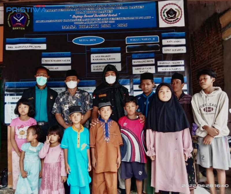 Ormas BPPKB DPAC Cisoka Bersama Media Center Cisoka ( MCC ), Adakan Acara Santun Anak Yatim Piatu Dan Berbagi Takjil 2 Ormas BPPKB DPAC Cisoka Bersama Media Center Cisoka ( MCC ), Adakan Acara Santun Anak Yatim Piatu Dan Berbagi Takjil | Pristiwa News | Pristiwa.com