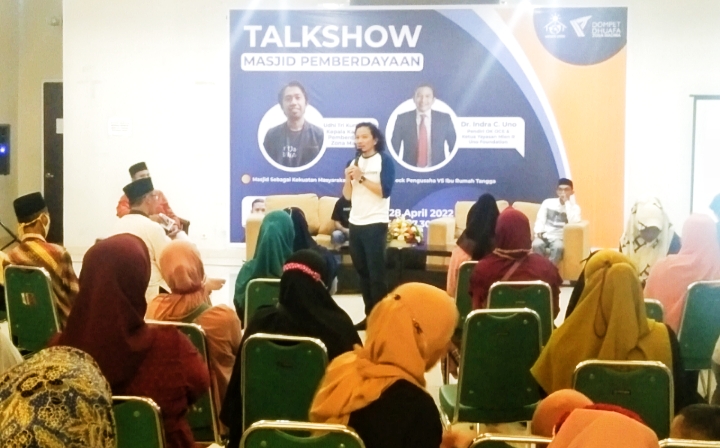 Talk Show Zona Madina Dompet Dhuafa di Mesjid Al Madina 1 Talk Show Zona Madina Dompet Dhuafa di Mesjid Al Madina | Pristiwa News | Pristiwa.com