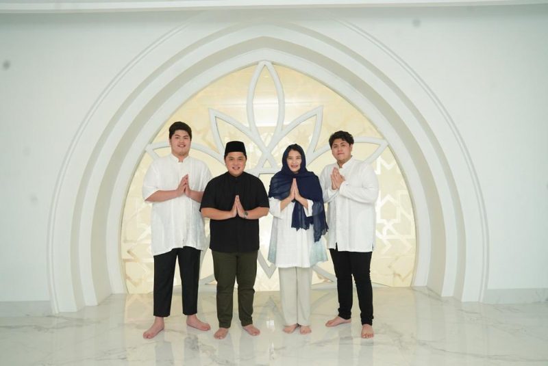 Menteri BUMN Erick Thohir Mengucapkan Selamat Hari Raya Idul Fitri, Kegembiraan Setelah Dua Tahun Pandemi 1 Menteri BUMN Erick Thohir Mengucapkan Selamat Hari Raya Idul Fitri, Kegembiraan Setelah Dua Tahun Pandemi | Pristiwa News | Pristiwa.com