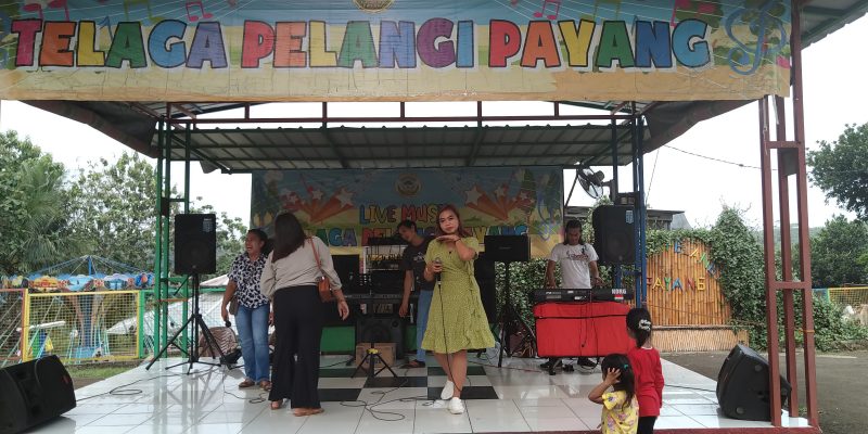 Telaga Pelangi Payang Memberikan Nuansa ke Indahan Alam 2 Telaga Pelangi Payang Memberikan Nuansa ke Indahan Alam | Pristiwa News | Pristiwa.com
